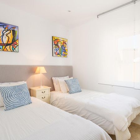 Atico 2 Terrazas Junto Al Mar By Rent Me Leilighet Estepona Eksteriør bilde