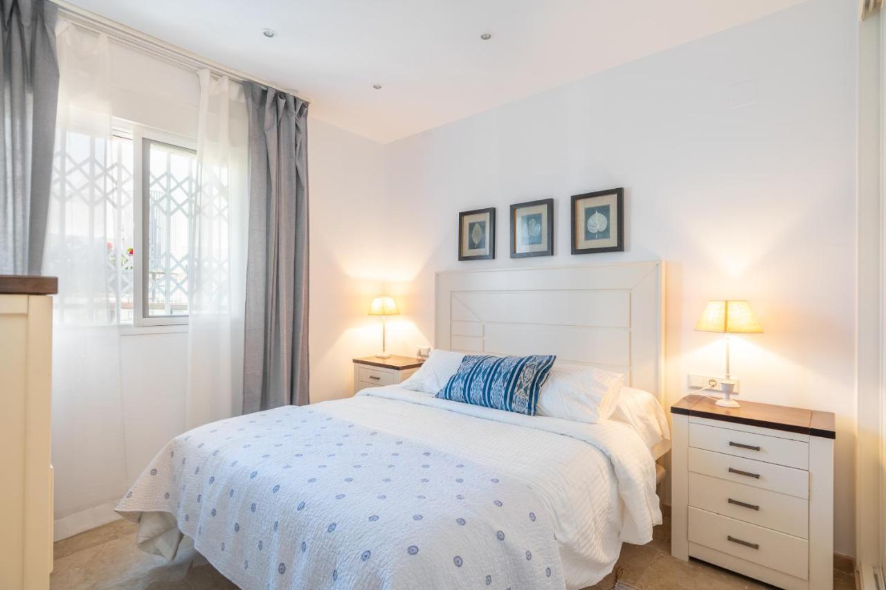 Atico 2 Terrazas Junto Al Mar By Rent Me Leilighet Estepona Eksteriør bilde