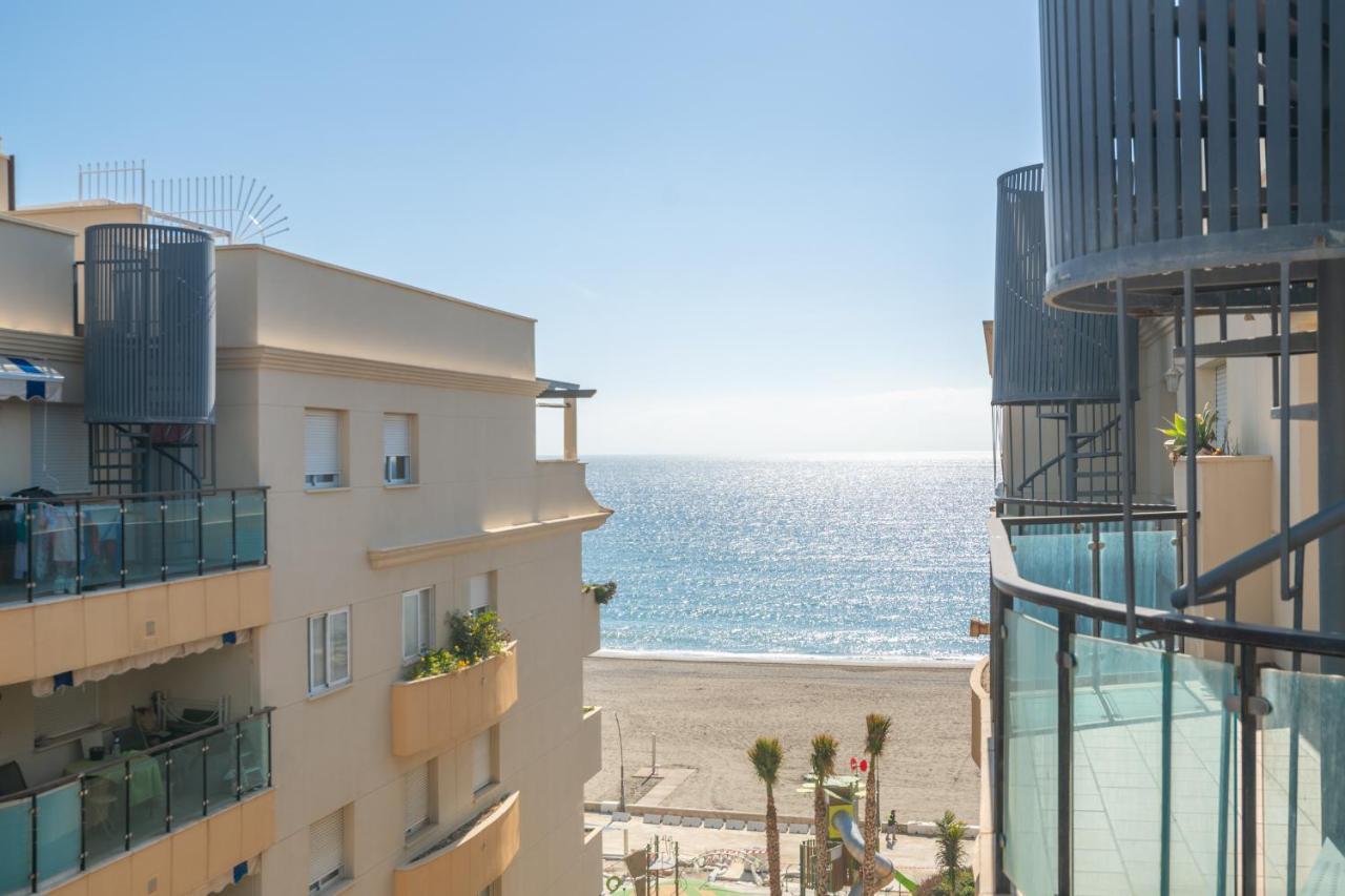 Atico 2 Terrazas Junto Al Mar By Rent Me Leilighet Estepona Eksteriør bilde